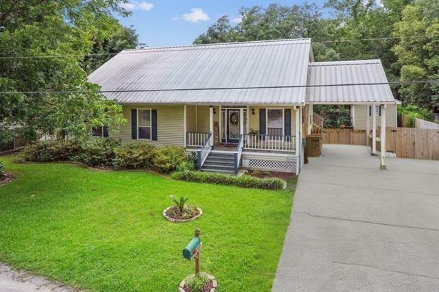 Property Photo: 1295 Magnolia Street LA 70460