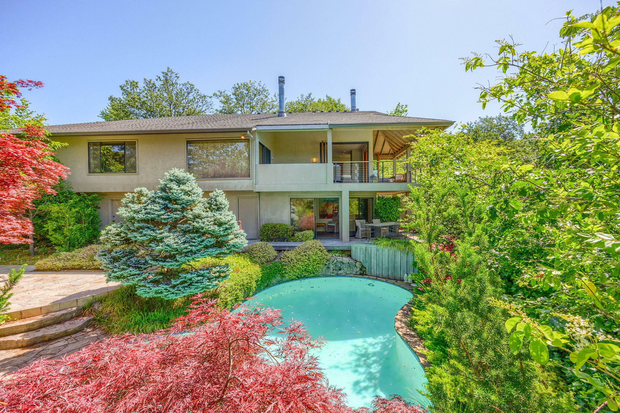 Property Photo: 1630 NW Olmar Drive OR 97526