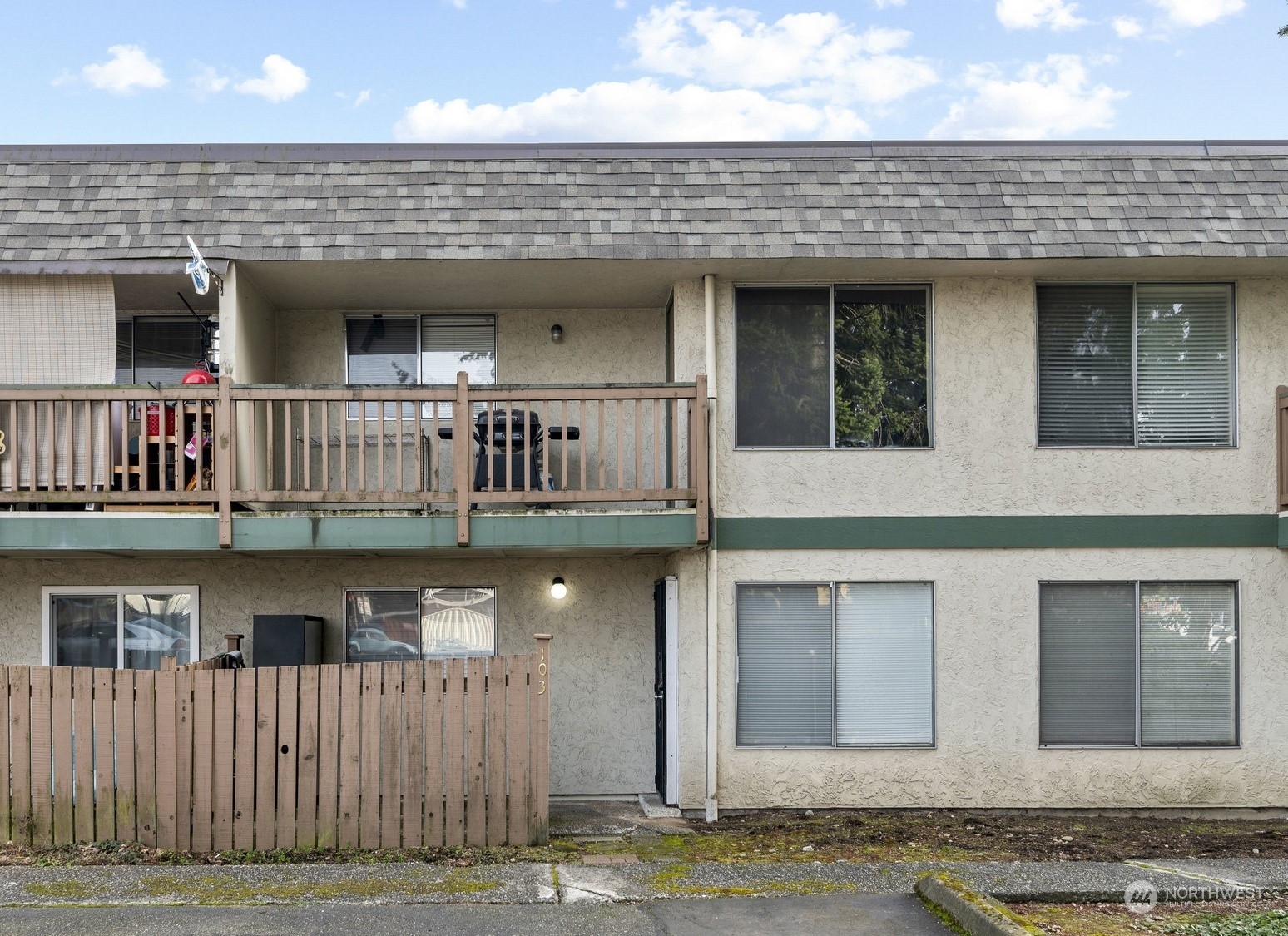 Property Photo:  8911  Holly Drive 103  WA 98208 