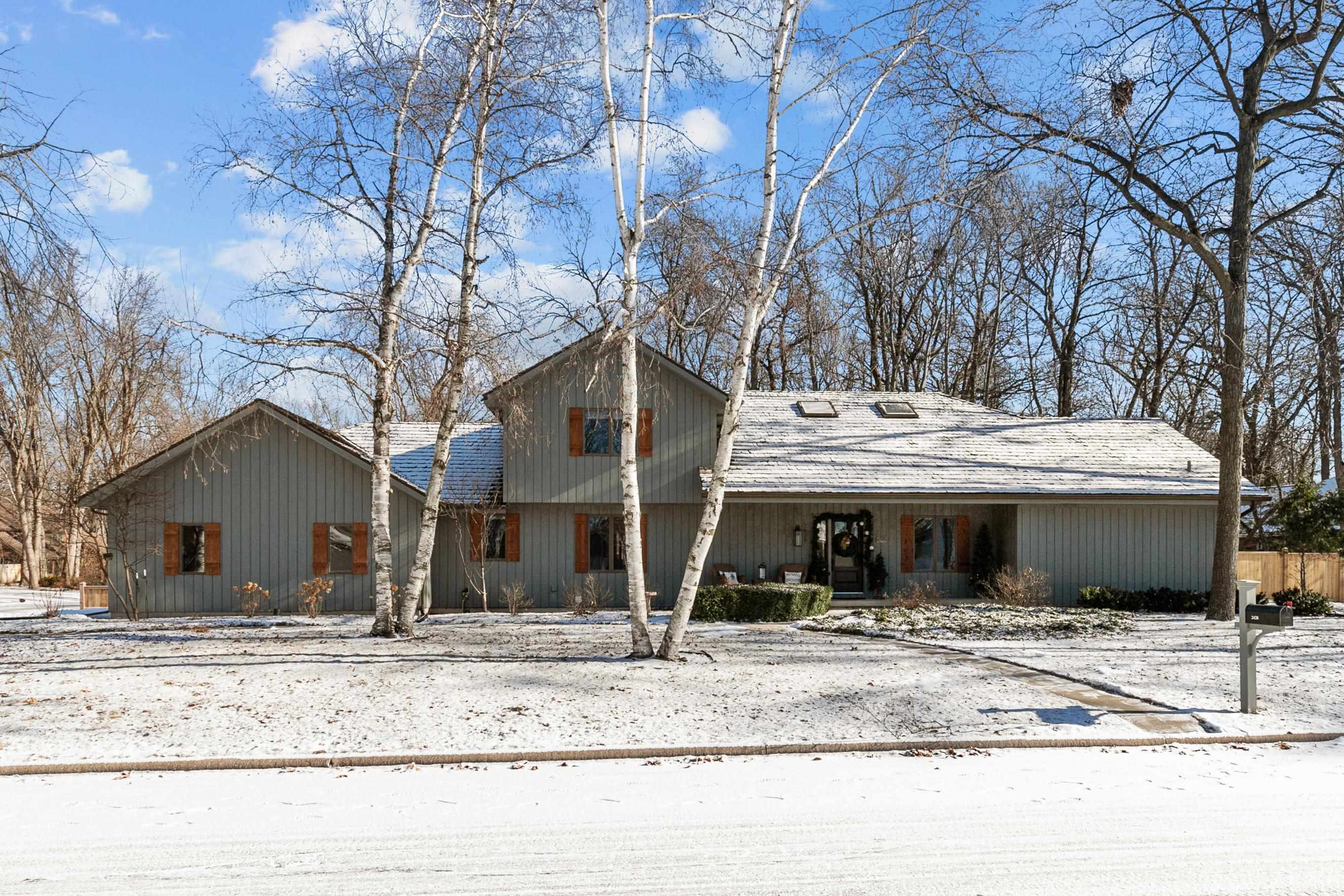 Property Photo:  2428 Woodland Terrace  WI 54956-4846 