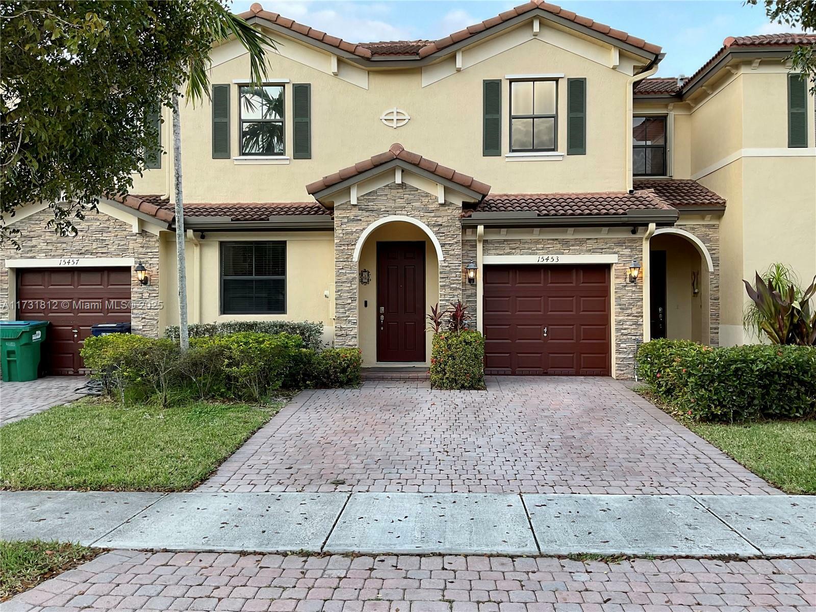 Property Photo:  15453 SW 119th St 15453  FL 33196 