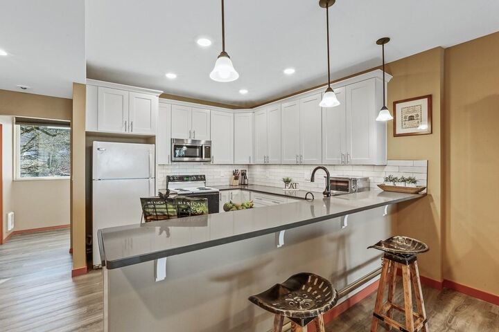 Property Photo: 700 W 7th Ave #208 WA 99204