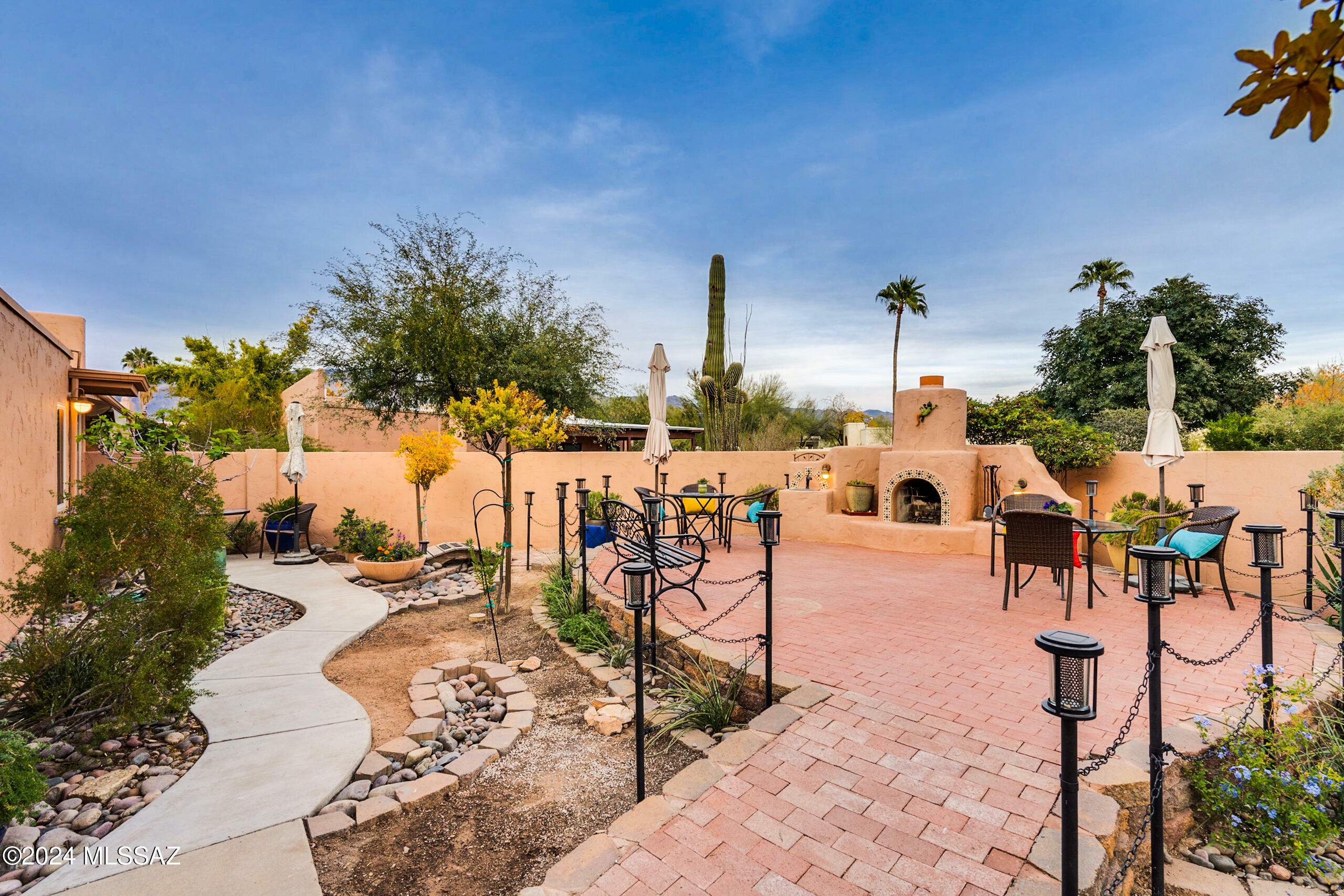 Property Photo:  4357 E Winding Creek Place  AZ 85712 