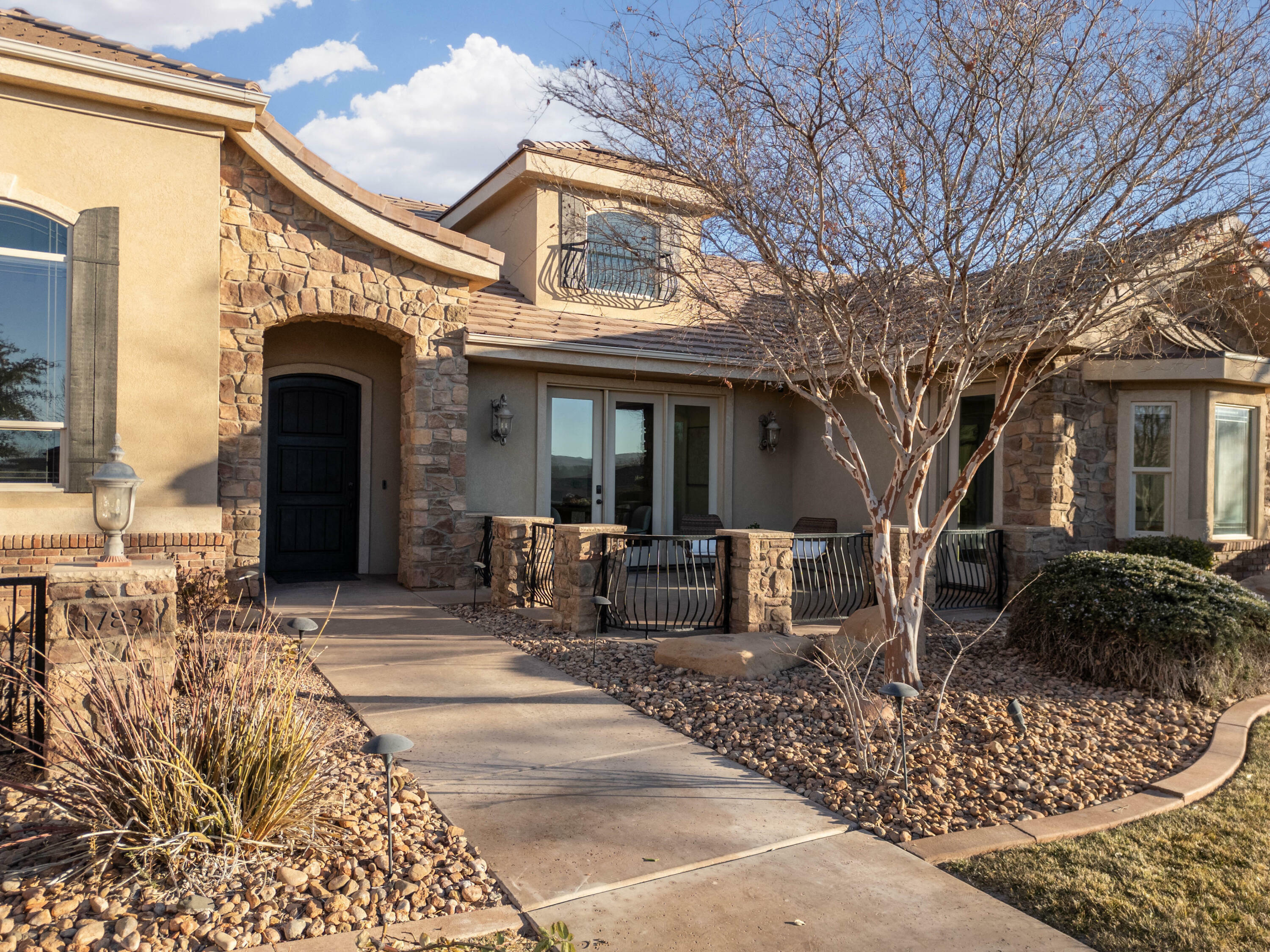 Property Photo:  1783 N Firerock Cir  UT 84780 