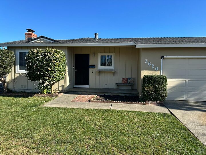 3620 Dover Street  Napa CA 94558 photo