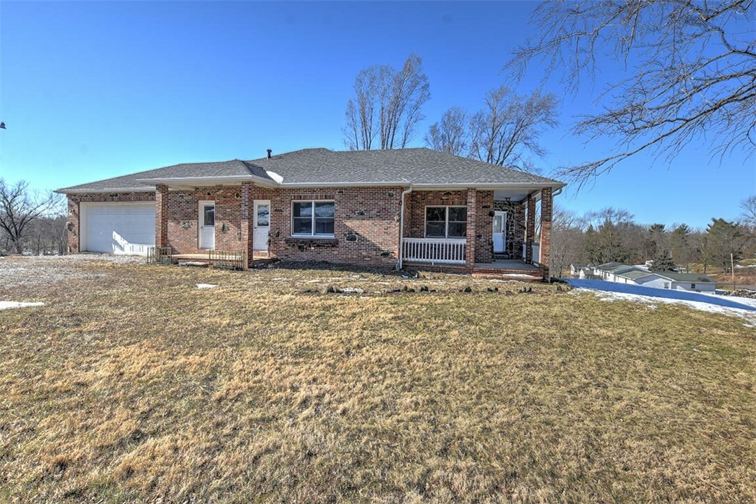 Property Photo:  4353 Bentonville Road  IL 62521 