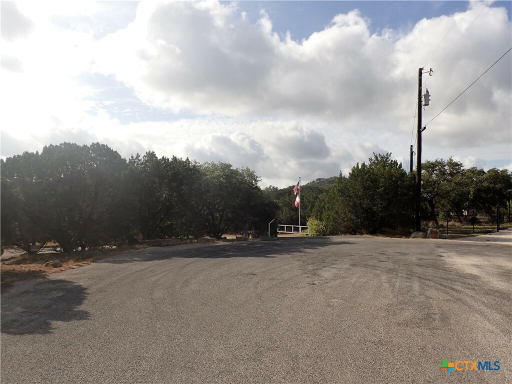 Property Photo: 0 Post Oak Drive TX 78133