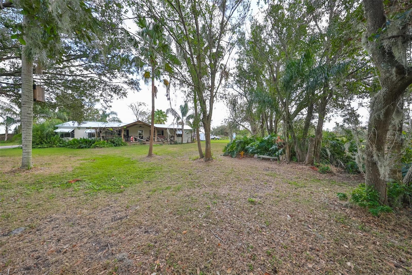Property Photo: 15624 Carlton Lake Road FL 33598