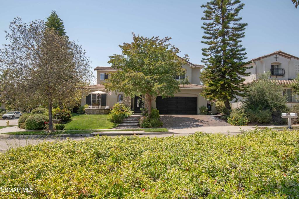 Property Photo: 155 S Via El Toro CA 91320