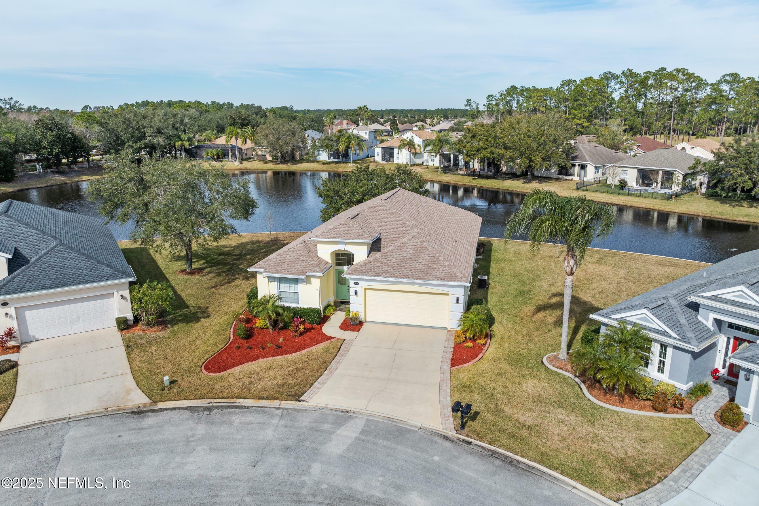 Property Photo:  1219 Fairway Village Drive  FL 32003 