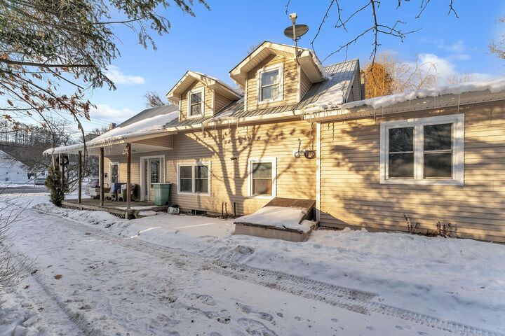 Property Photo: 893 South Main Street VT 05663