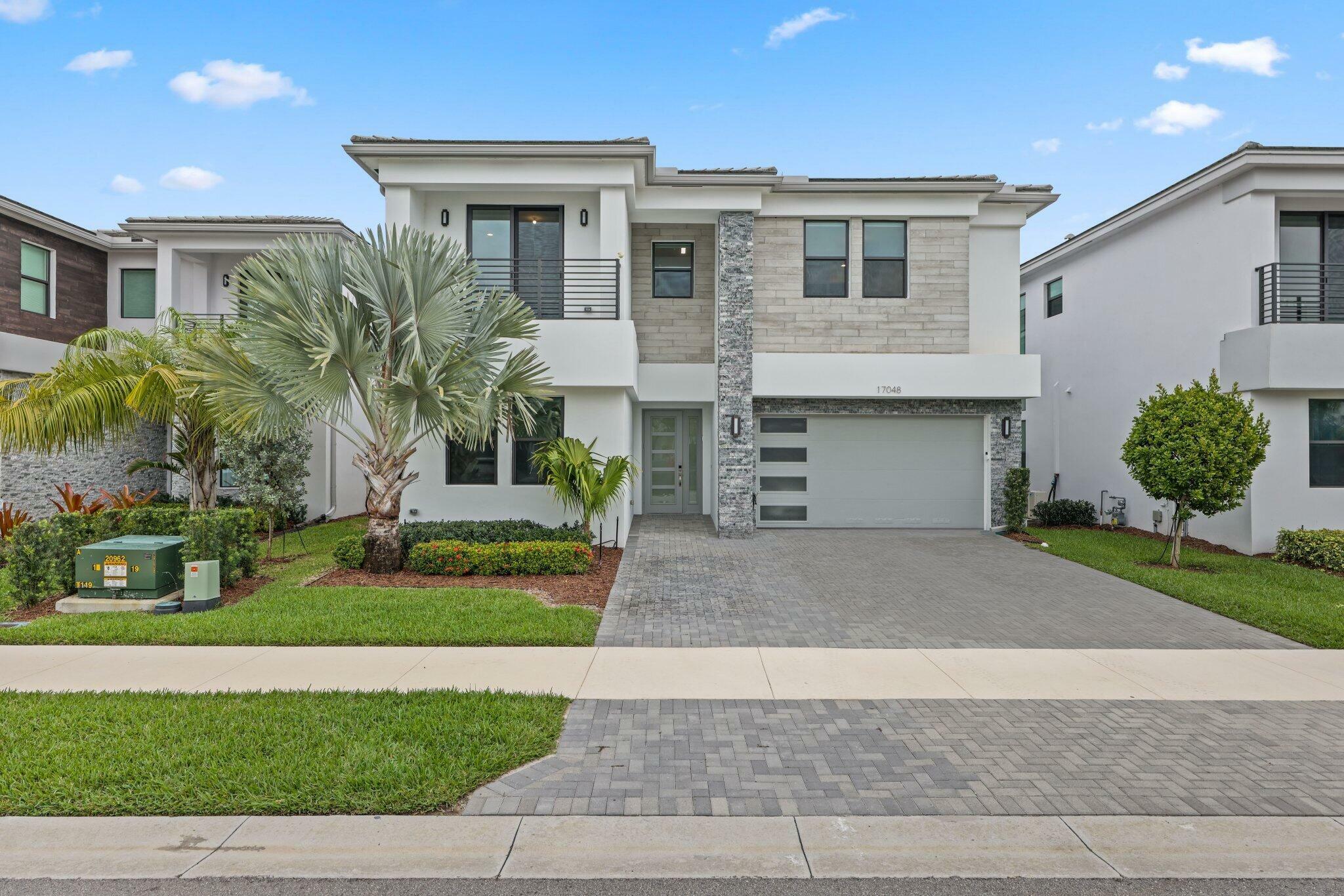 Property Photo: 17048 Teton River Road FL 33496