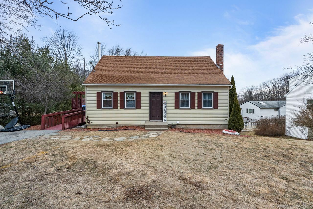 Property Photo:  121 Lawrence Lane  CT 06790 