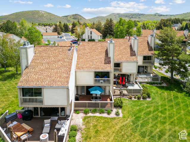 Property Photo: 20 Racquet Club Dr UT 84060