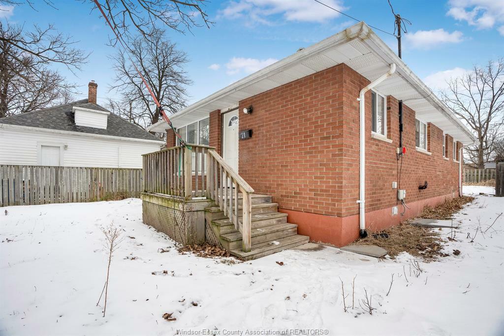 Property Photo:  21 Prince St S  ON N7M 4N7 