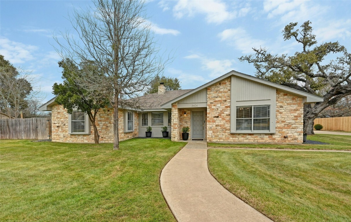 Property Photo:  3404 Eldorado Trail  TX 78739 