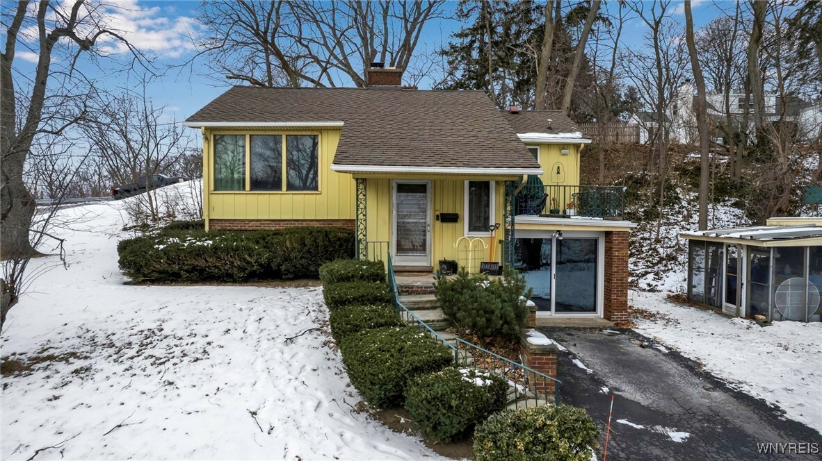 Property Photo: 200 N 1st Street NY 14092