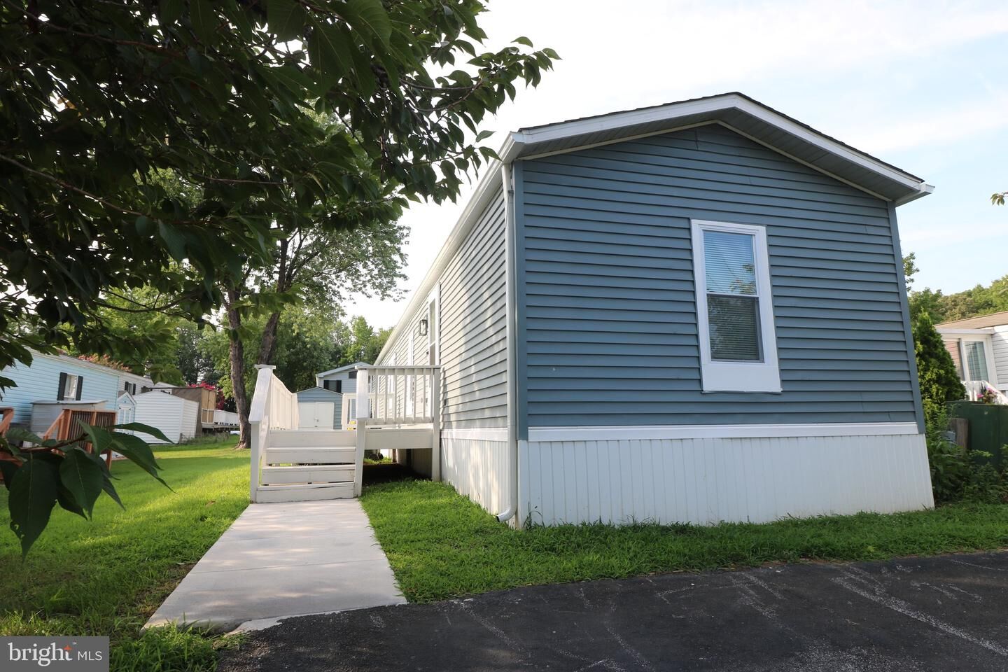 Property Photo: 106 Rodeo Circle MD 21220