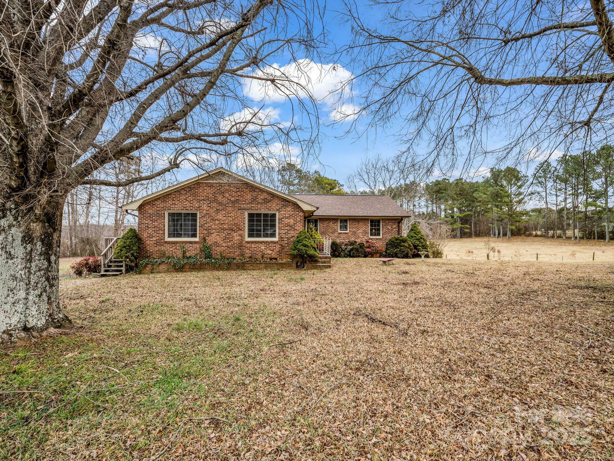 Property Photo: 7392 Reeps Grove Church Road NC 28168