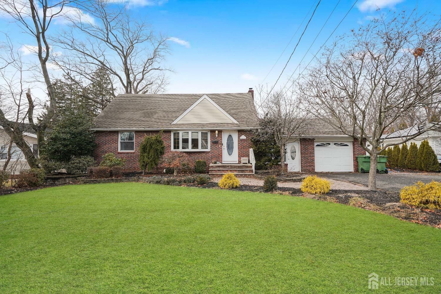 Property Photo:  7 Center Avenue  NJ 08859 