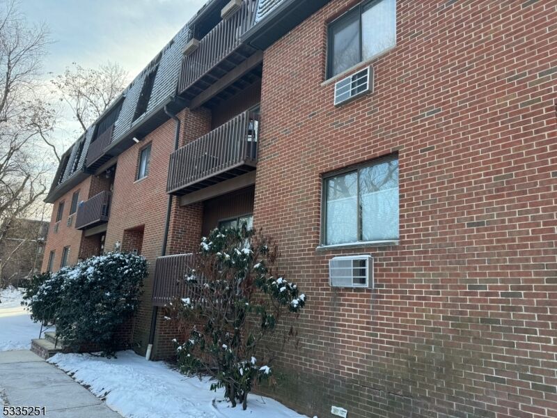Property Photo: 700 Mill St 2 NJ 07109
