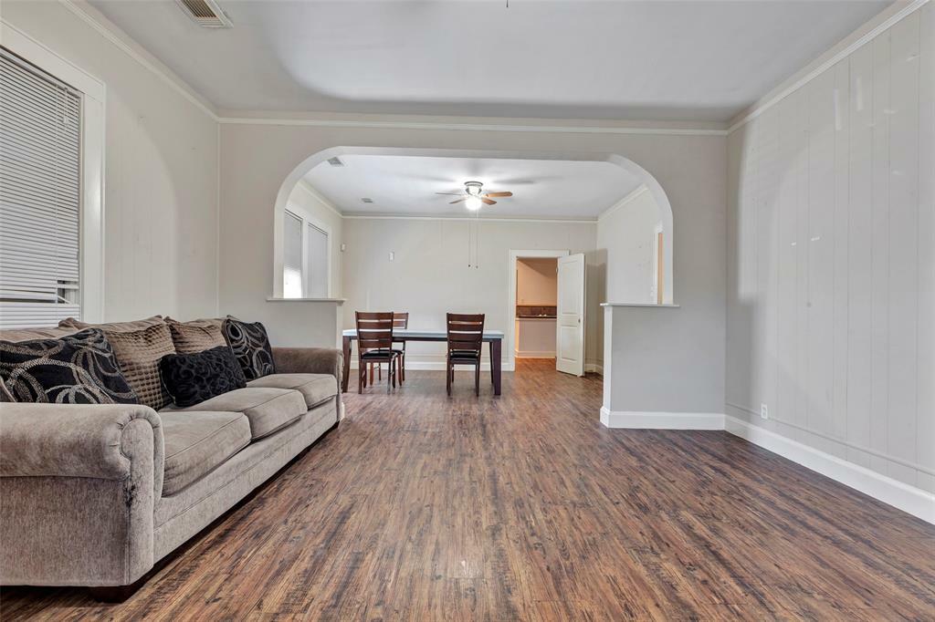 Property Photo:  4322 Avenue R 1/2  TX 77550 