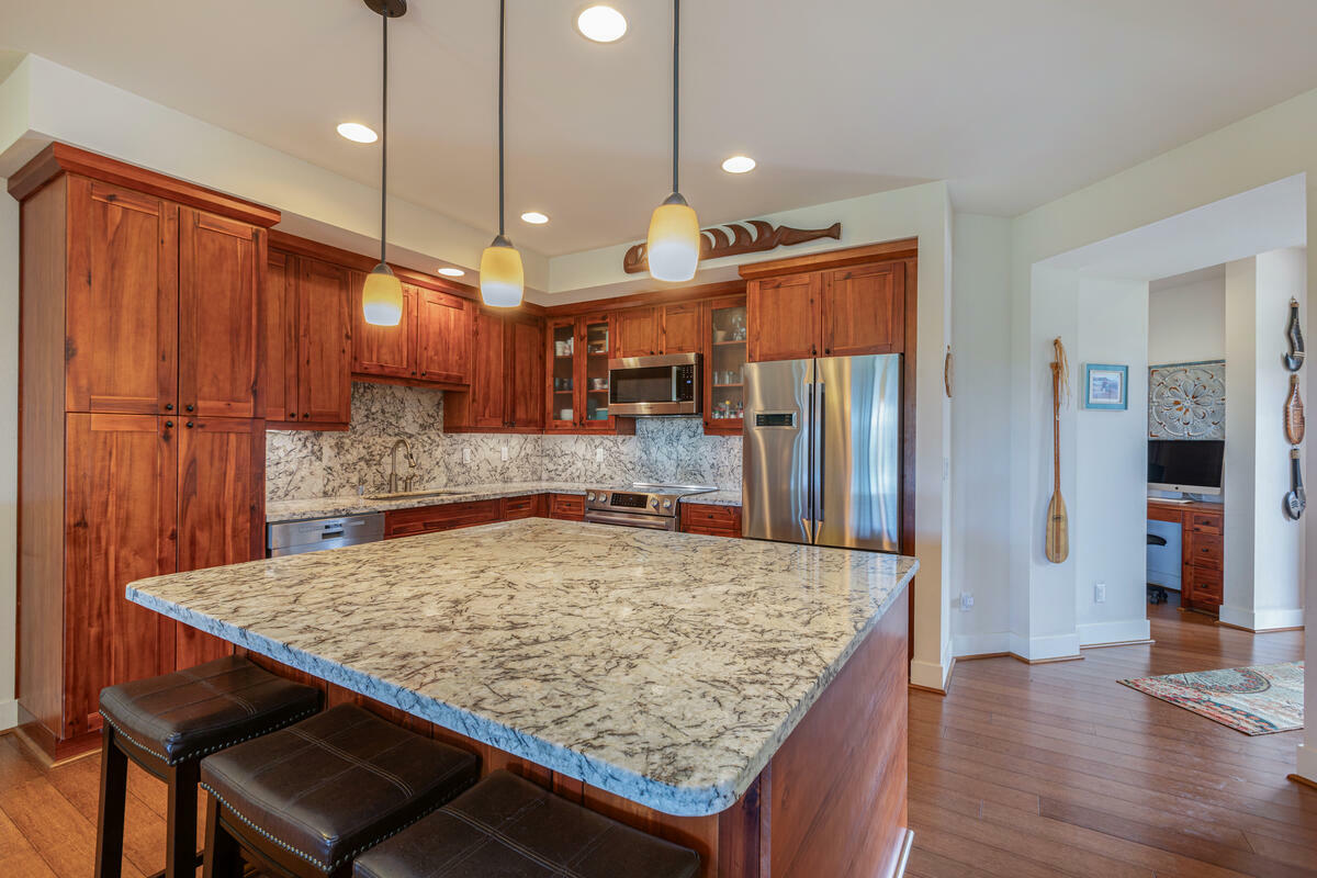 Property Photo:  2611 Kiahuna Plantation Dr 1J  HI 96756 