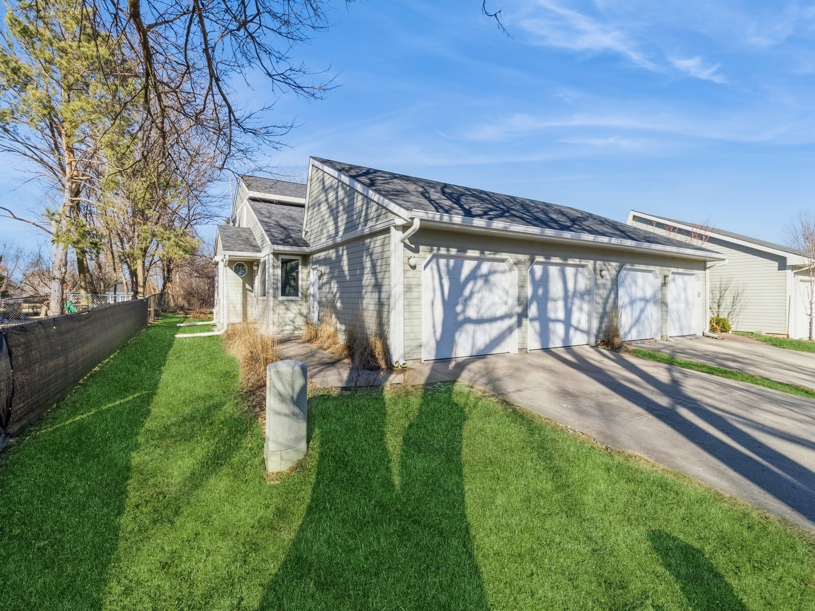 Property Photo: 3917 Fletcher Court IA 50010