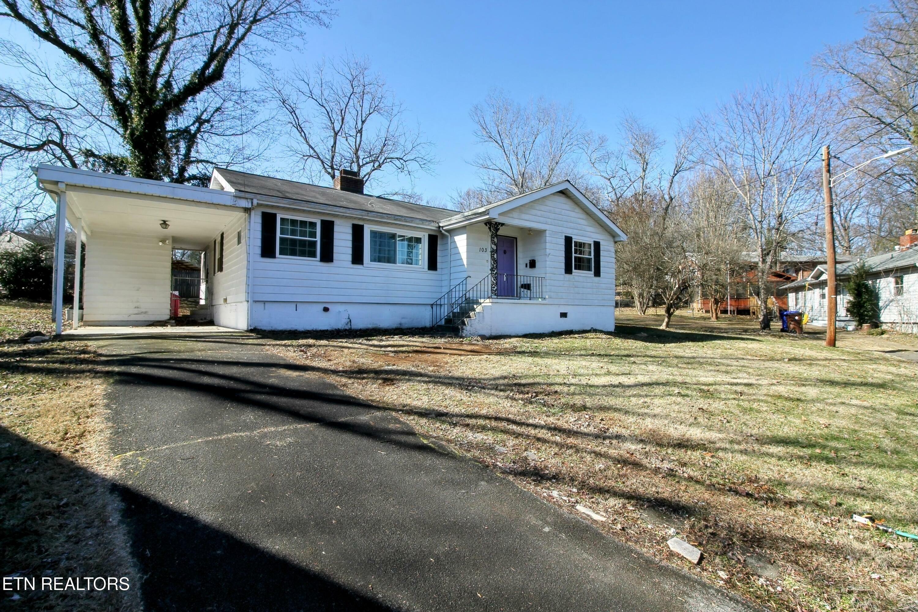 Property Photo:  103 Essex Lane  TN 37830 