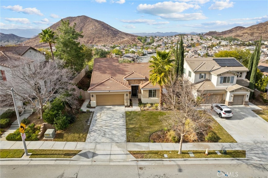 Property Photo:  34189 Camelina Street  CA 92532 