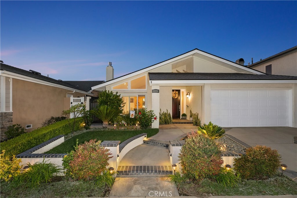 Property Photo:  4725 Candleberry Avenue  CA 90740 