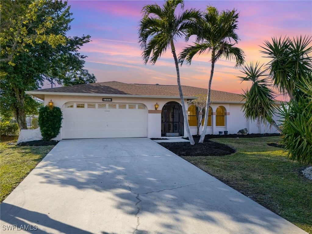 1402 Vendome Court  Cape Coral FL 33904 photo