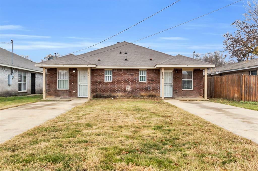 Property Photo:  3822 Waldorf  TX 76119 