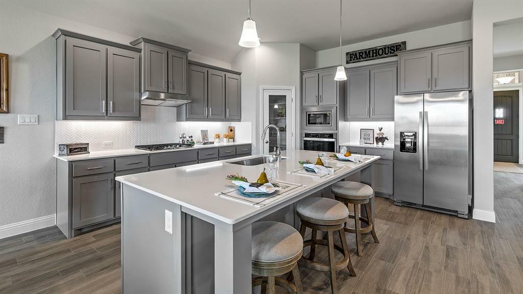 Property Photo:  8712 Leafy Lane  TX 76247 
