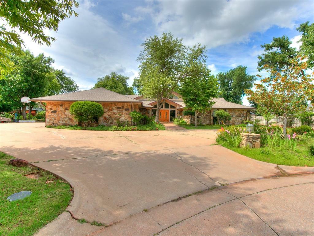 4715 Innsbrook Lane  Oklahoma City OK 73142 photo