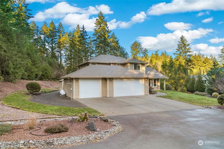 Property Photo:  381 SW Ragle Court  WA 98367 