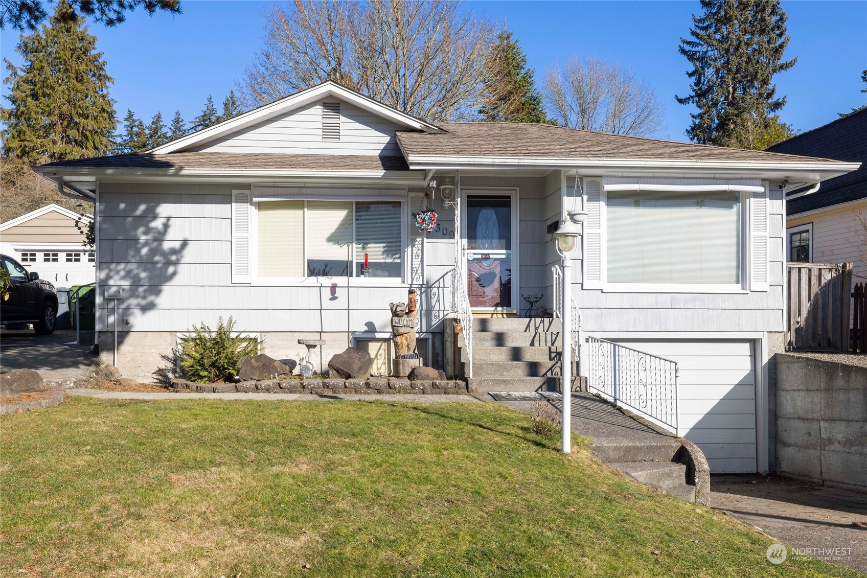 Property Photo: 309 Regents Boulevard WA 98466