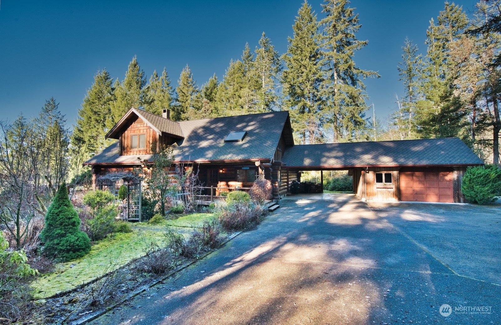 Property Photo:  5005  Alpenglow Drive NW  WA 98312 