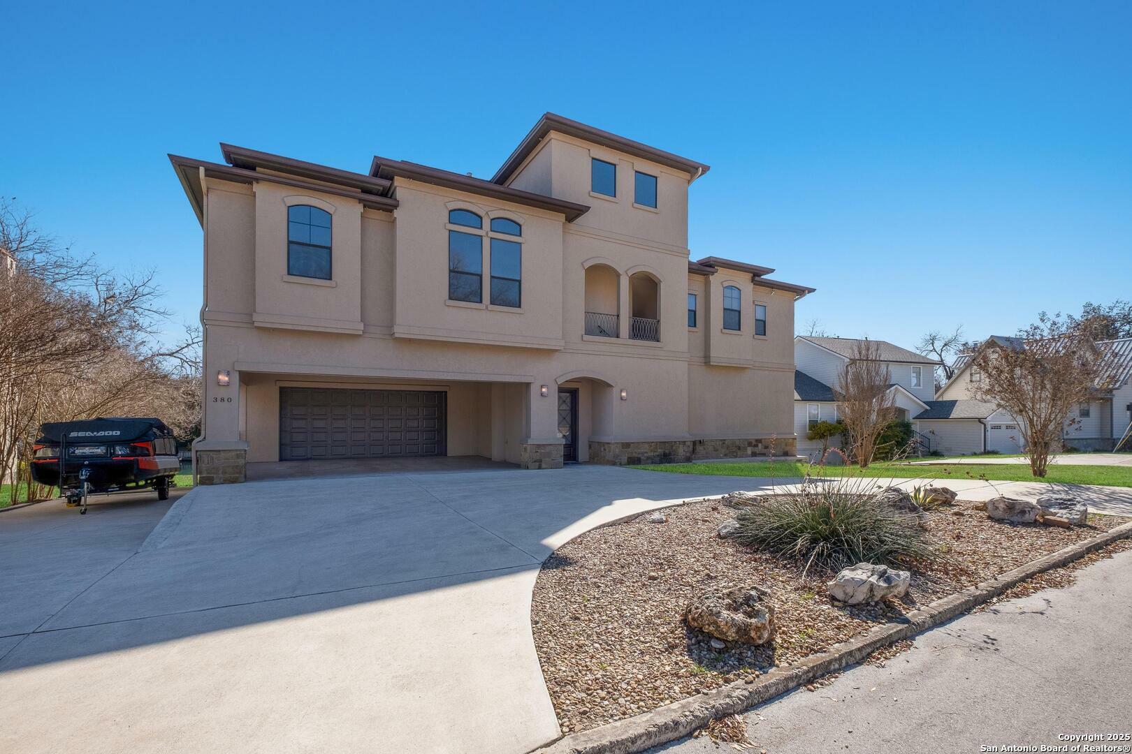 Property Photo:  380 Rio Dr  TX 78130 