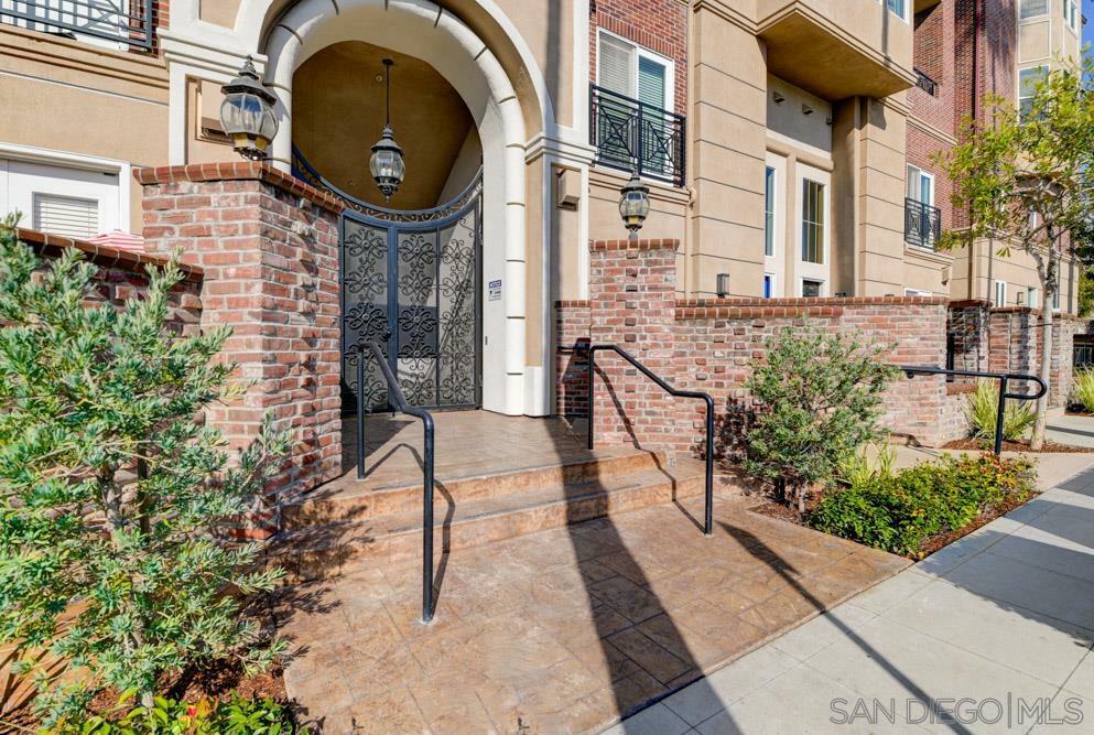 Property Photo: 350 Nutmeg St 405 CA 92103