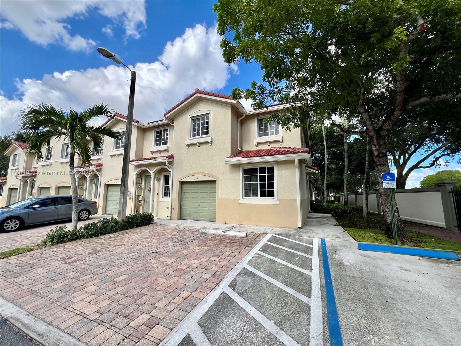 Property Photo:  21423 NW 13th Ct 512  FL 33169 