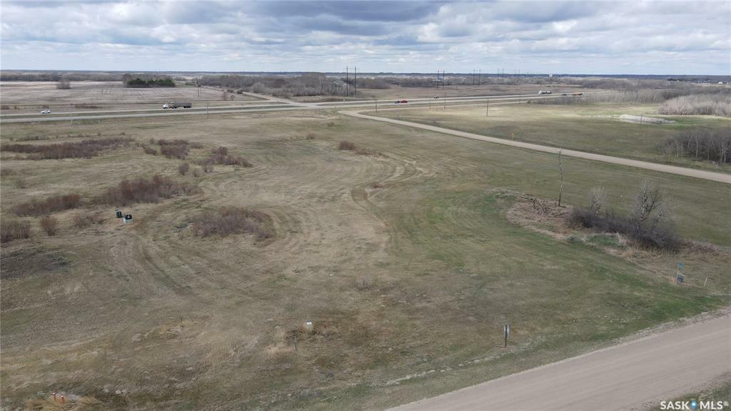 Property Photo:  1 South Country Lane  SK S7K 3J8 
