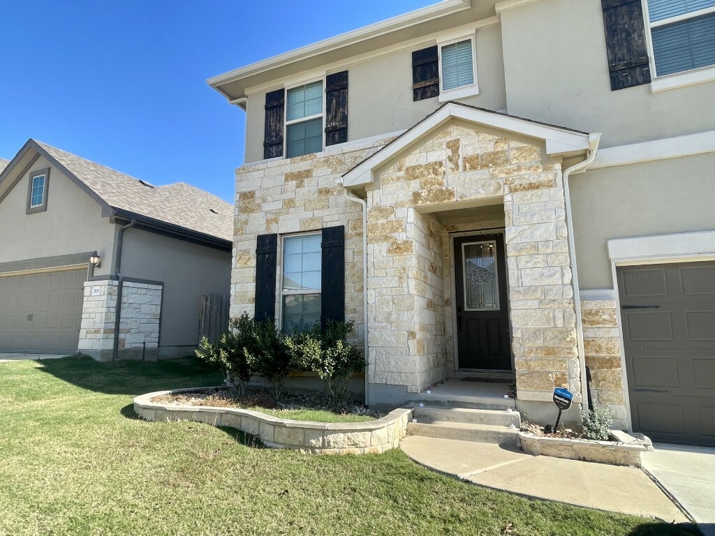 Property Photo:  217 Birkshire Drive  TX 78626 