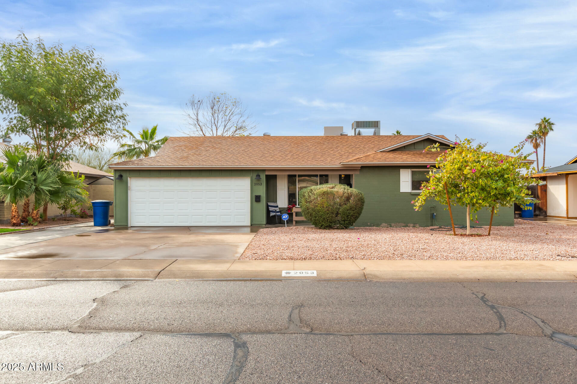 Property Photo:  2053 E Minton Drive  AZ 85282 