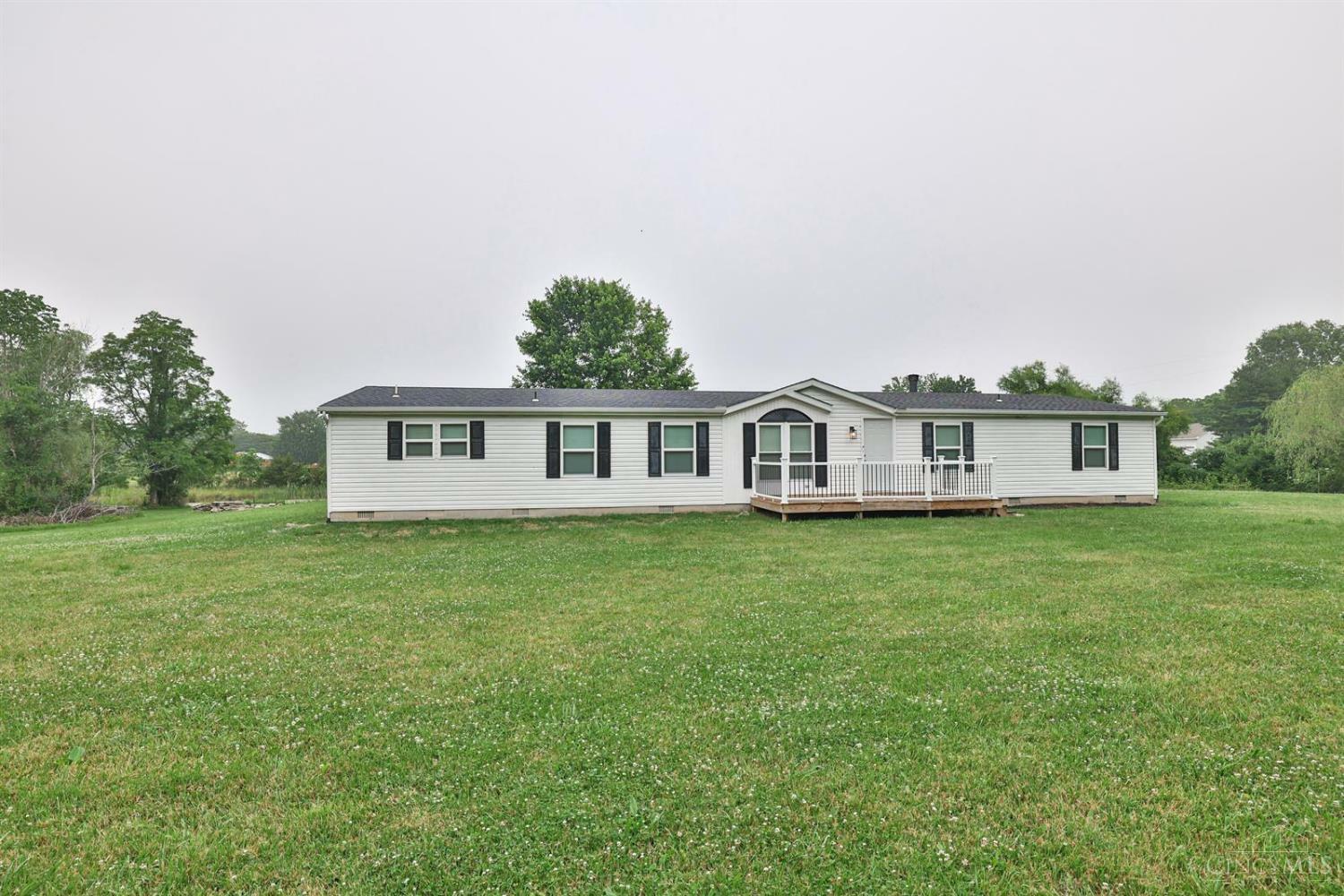 Property Photo: 1000 Triple Two Farm Road OH 45120