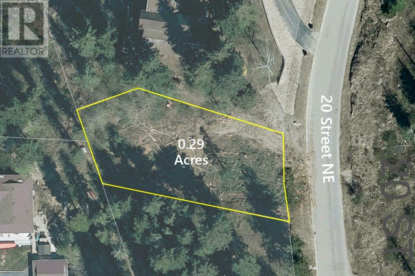 Property Photo:  3541 20 Street Northeast  BC V1E 2G9 