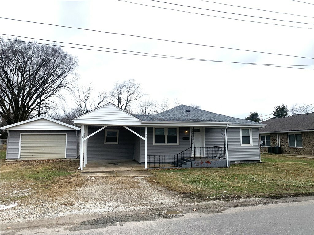 Property Photo:  601 Wilson Street  IL 62557 