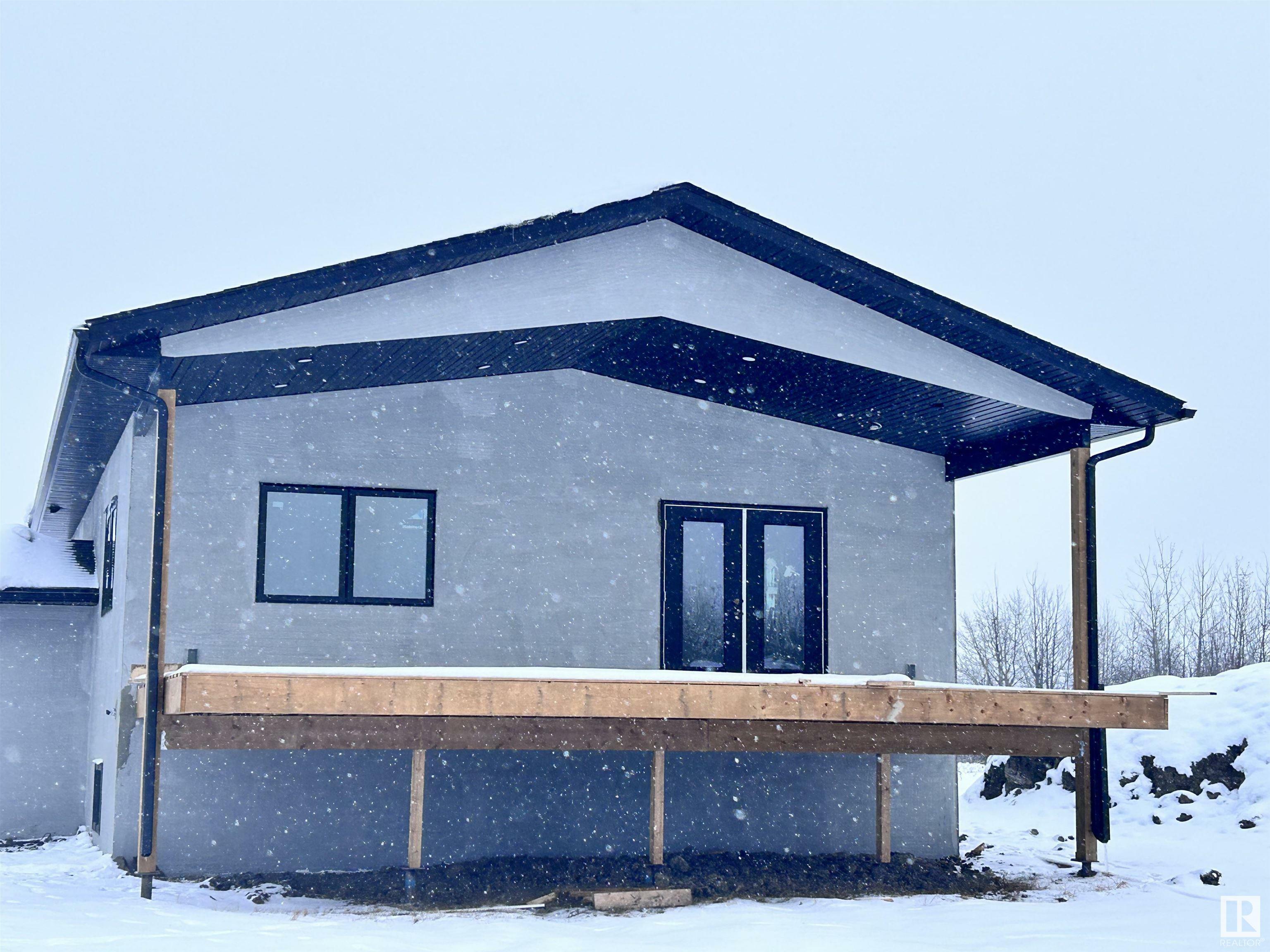 Property Photo:  8-49505 Range Road 80  AB T7A 0C1 