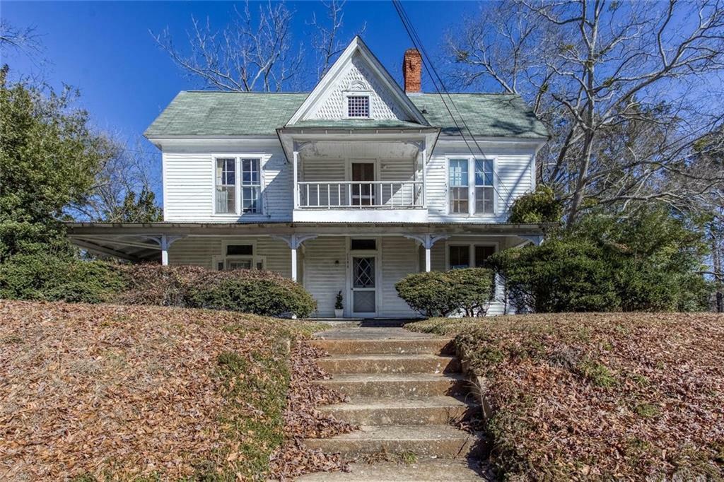 Property Photo: 7196 Reinhardt College Parkway GA 30183