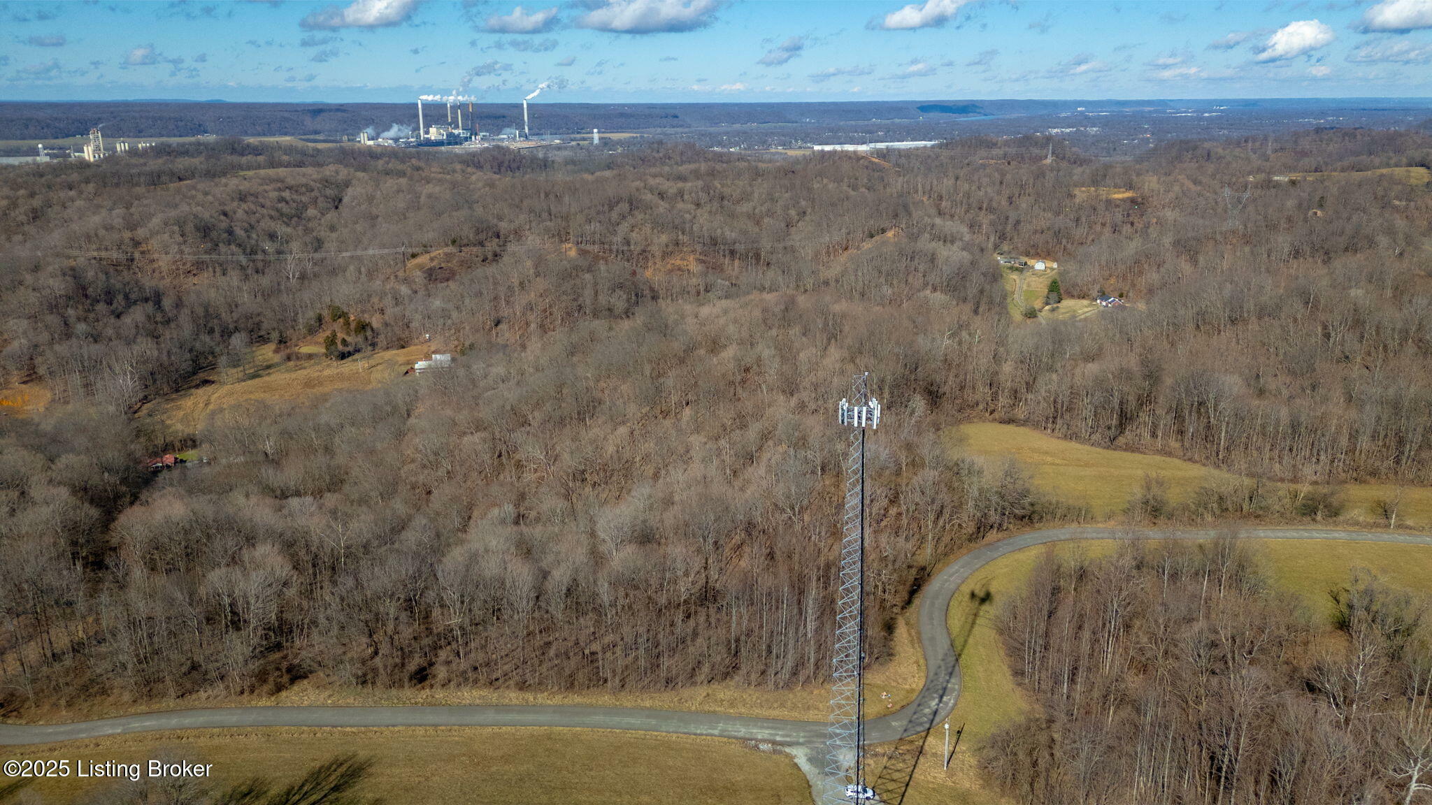 Property Photo:  000 Skyview Road  KY 40177 